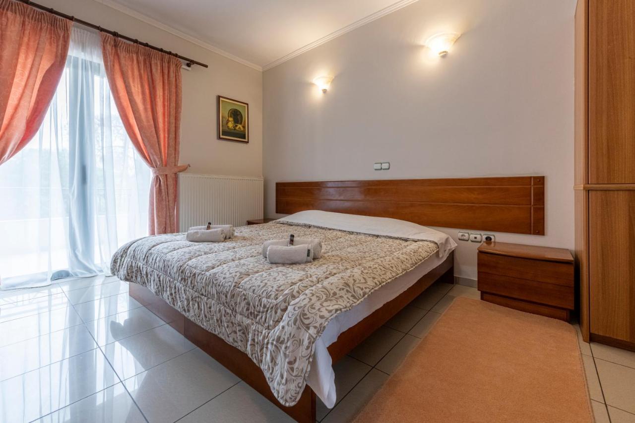 J Studios - Kineta Seaside Retreats Extérieur photo